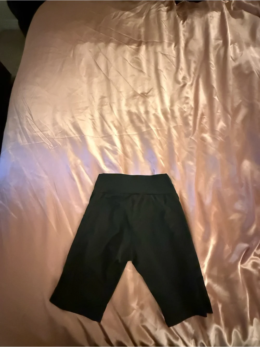 High-Rise Black Women's Bike Shorts with Side Pockets
